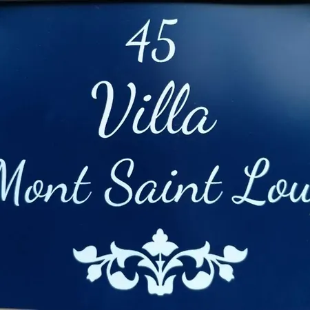 بيت للعطل Mont Saint Loup 